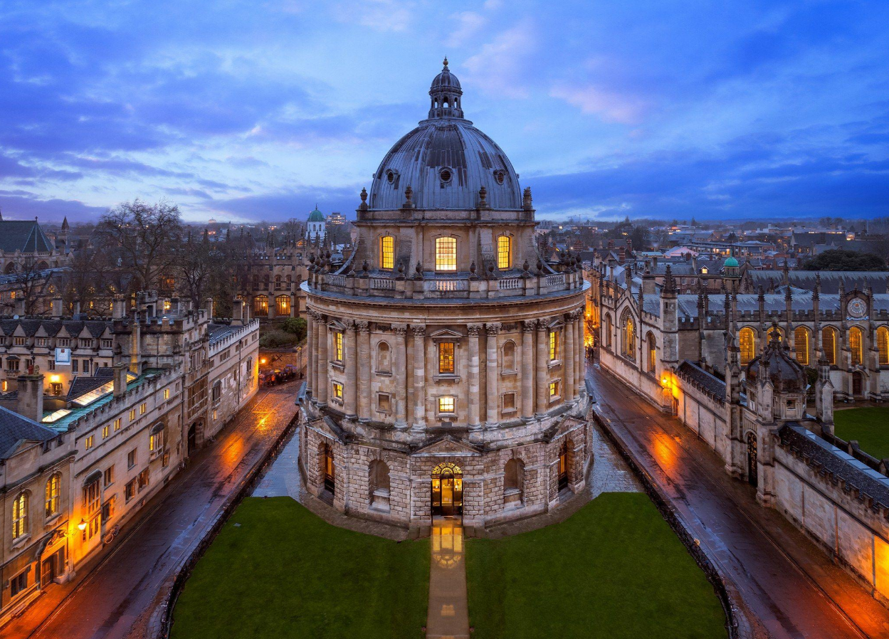 Travel To Oxford And Visit Places Of Education Over 900 Years Old