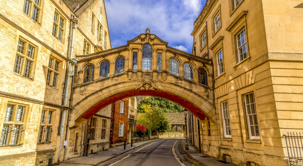 Travel To Oxford And Visit Places Of Education Over 900 Years Old